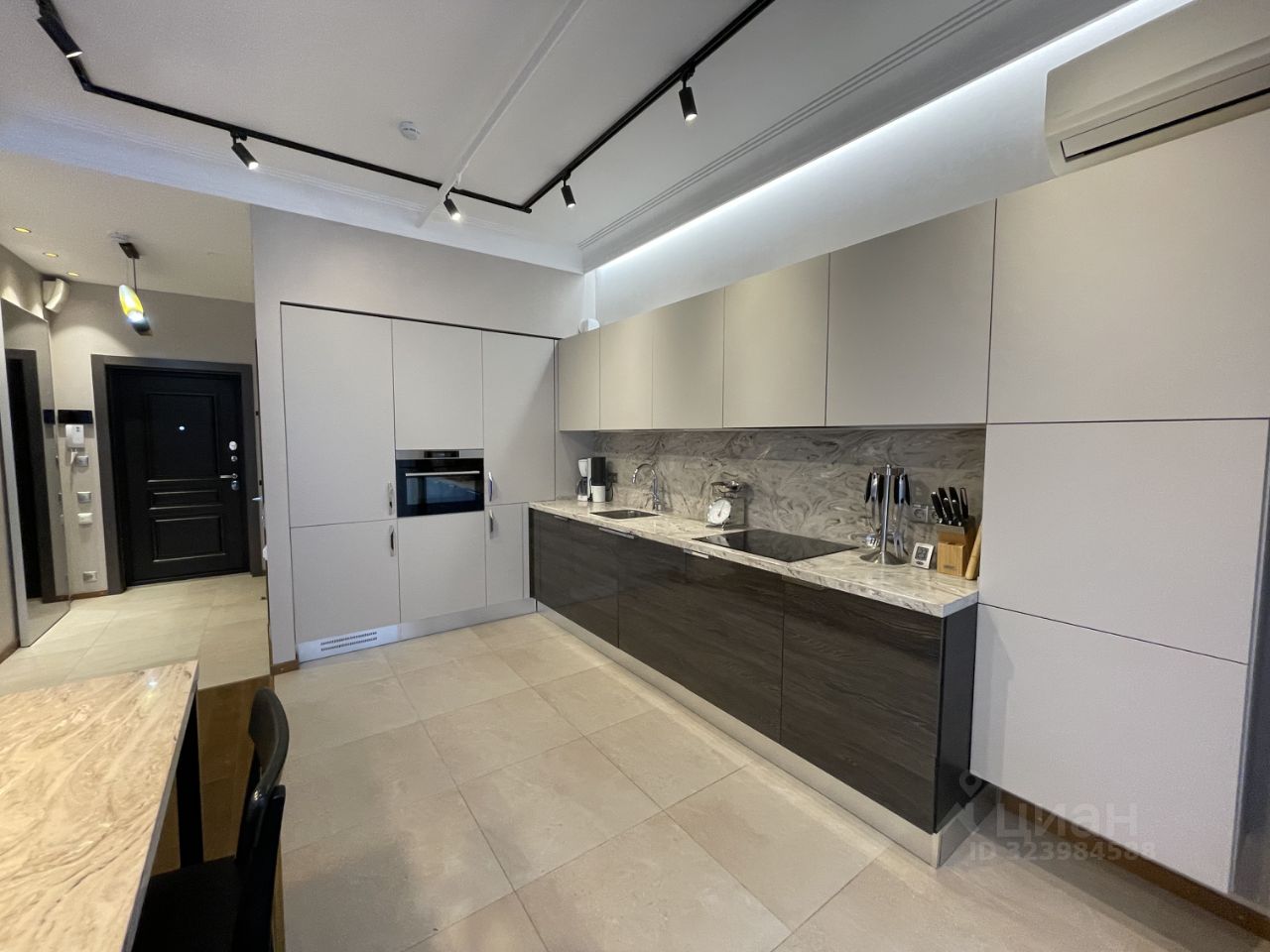 Продажа 2-комн квартиры на вторичном рынке Ходынский бульвар, 20А