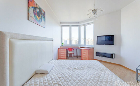 Продажа 3-комн квартиры на вторичном рынке Мичуринский пр-кт,  д. 80