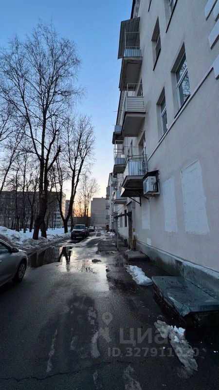 Продажа 2-комн квартиры на вторичном рынке Хотьково, улица Ленина, 3