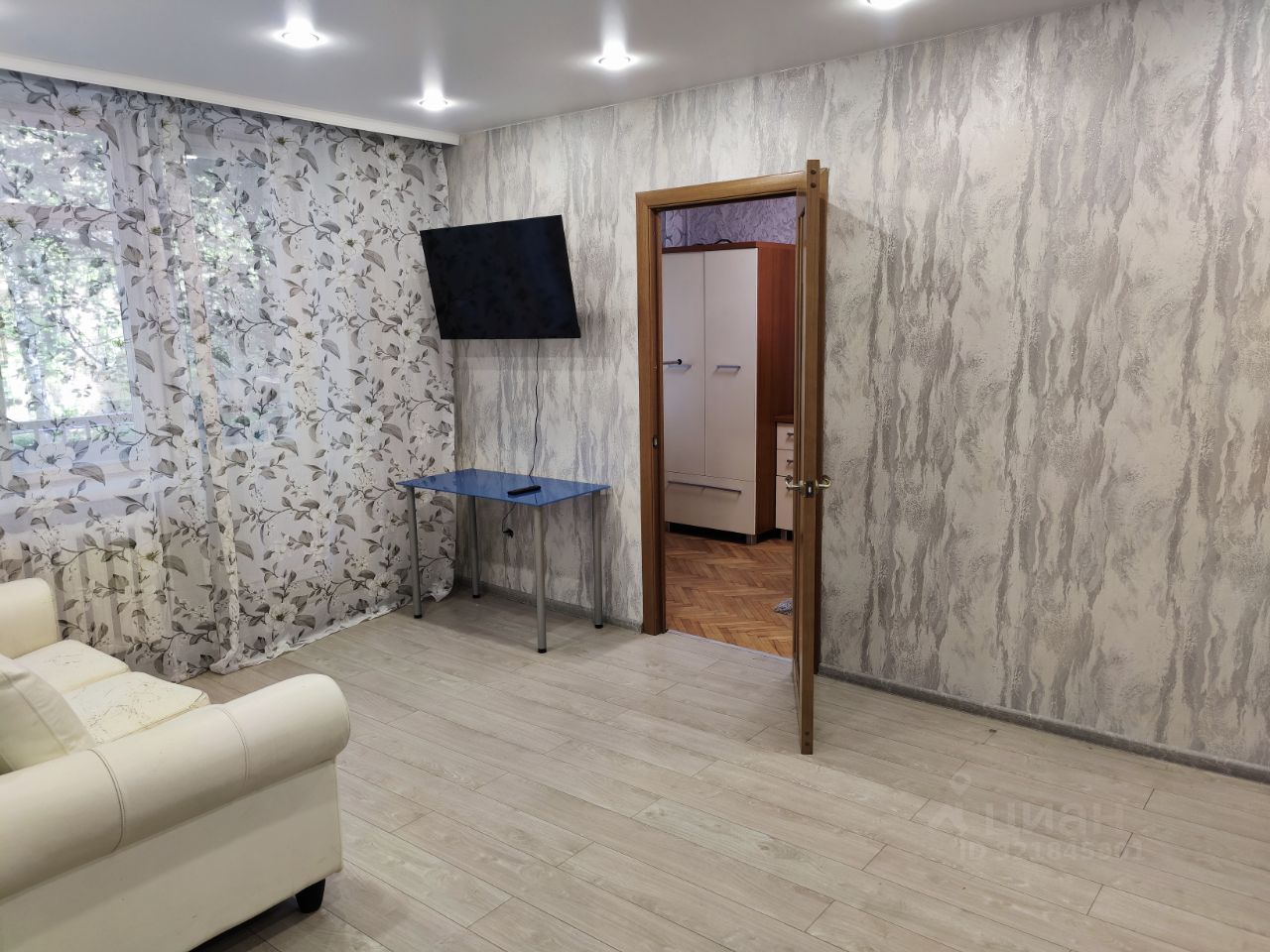 Продажа 2-комн квартиры на вторичном рынке улица Академика Павлова, 12К1