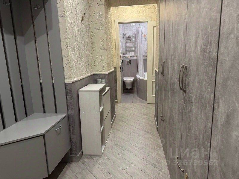 Аренда 2-комн квартиры на вторичном рынке Загребский бульвар, 21
