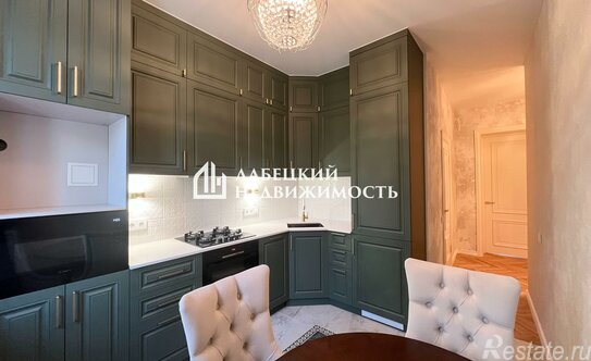 Продажа 3-комн квартиры на вторичном рынке ул Ивана Бабушкина,  д. 12,  к. 3