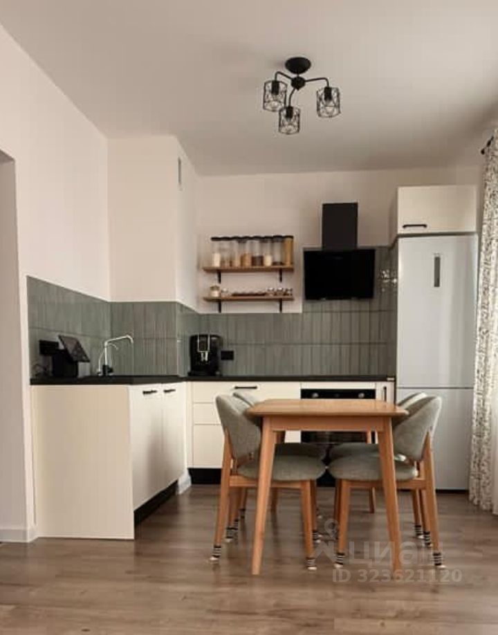 Продажа 2-комн квартиры на вторичном рынке улица Плесецкая, 17