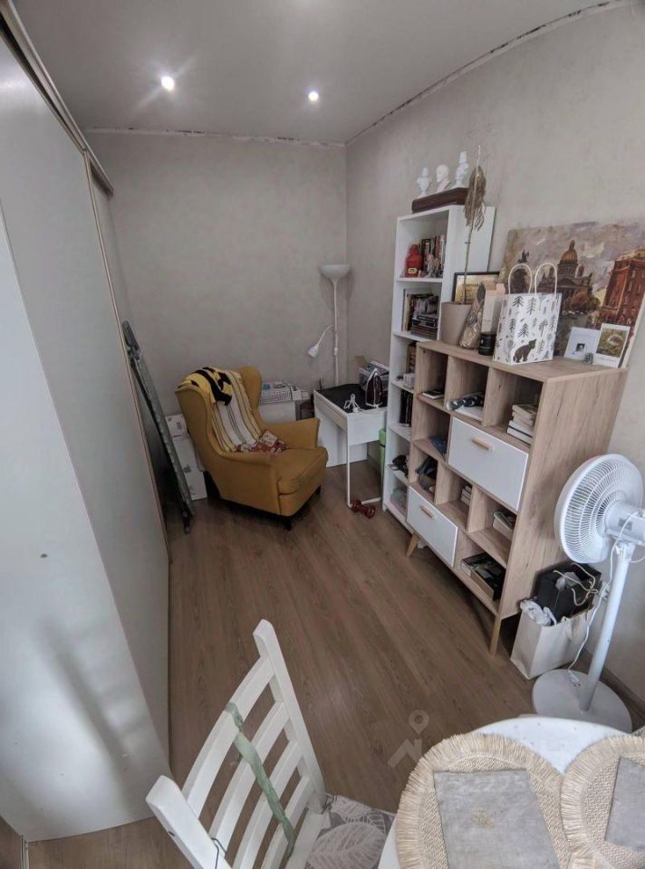 Продажа 1-комн квартиры на вторичном рынке Пулковская улица, 8К2