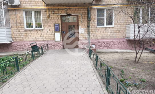 Продажа 2-комн квартиры на вторичном рынке улица Усиевича,  д. 17