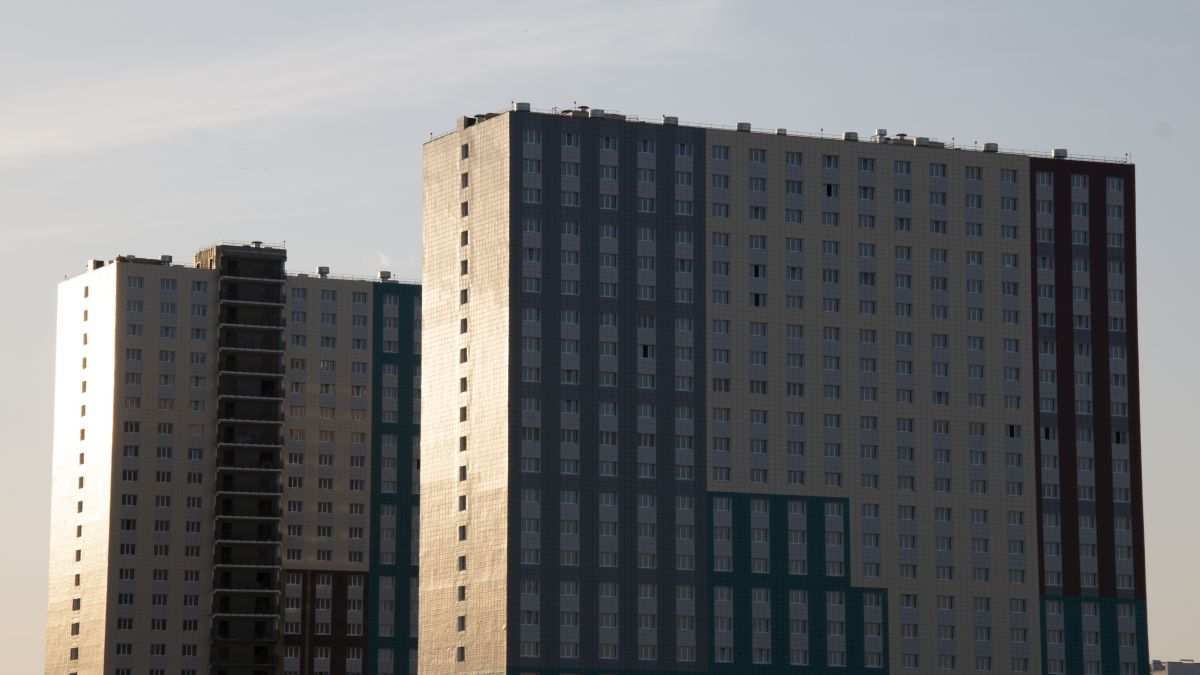 Скандал с квартирой Ларисы Долиной: как мошенничество изменило рынок вторички