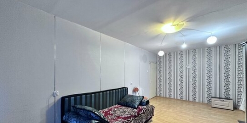 2-комн квартира Новаторов б-р,  д. 28