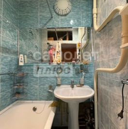 Продажа 2-комн квартиры на вторичном рынке ул Верхняя,  д. 3,  к. 2