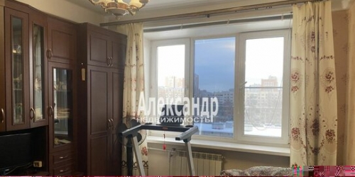 4-комн квартира ул Матроса Железняка,  д. 57