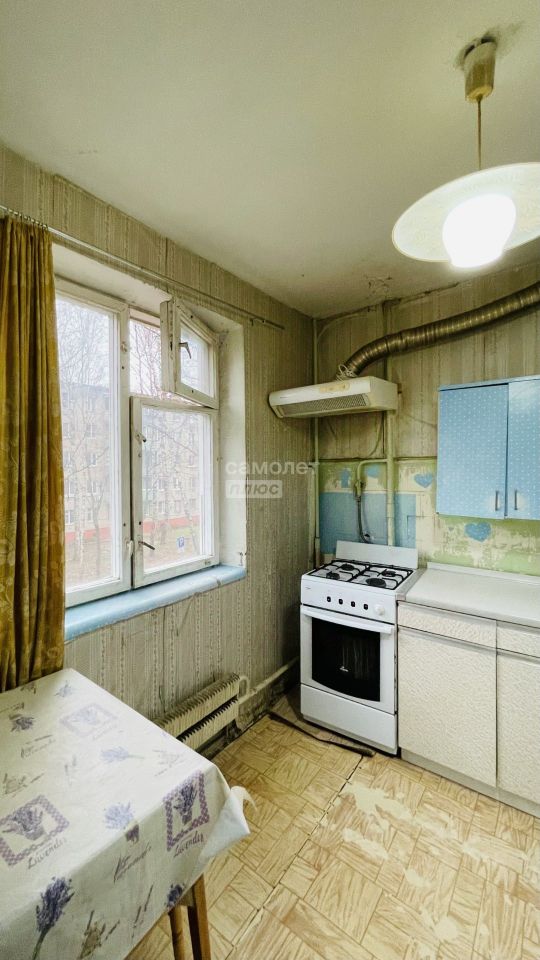 Продажа 4-комн квартиры на вторичном рынке Мытищи, Новомытищинский проспект, 33к4