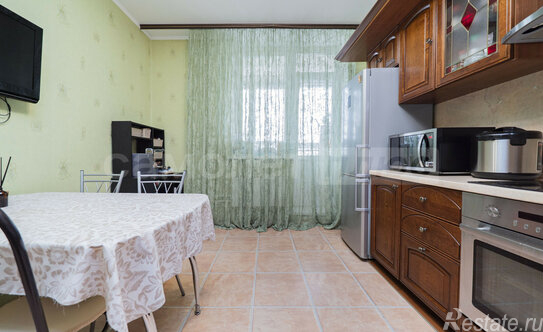 Продажа 1-комн квартиры на вторичном рынке Наро-Фоминск, ул Маршала Жукова Г.К.,  д. 16