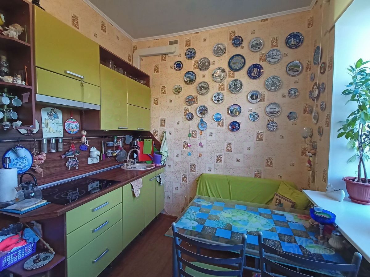 Продажа 3-комн квартиры на вторичном рынке д. Борисова Грива, улица Грибное, 21