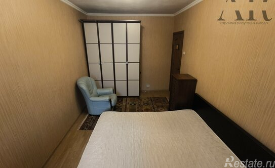 Продажа 3-комн квартиры на вторичном рынке Новопеределкинская улица,  д. 12 к1