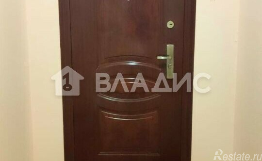 Продажа 2-комн квартиры на вторичном рынке Новорогожская улица,  д. 8