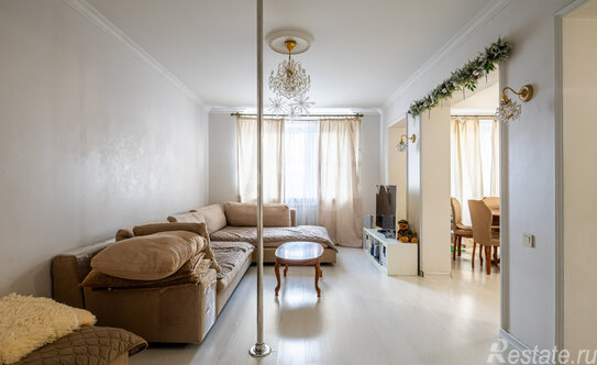 Продажа 4-комн квартиры на вторичном рынке Культуры пр-кт,  д. 25 к4