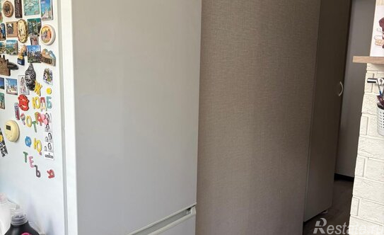 Продажа 1-комн квартиры на вторичном рынке улица Брянцева,  д. 4