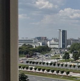 Продажа 3-комн квартиры на вторичном рынке площадь Победы, 1кА