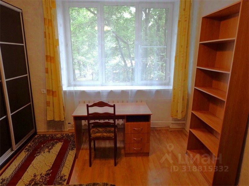 Аренда 2-комн квартиры на вторичном рынке Верхняя Первомайская улица, 2/32