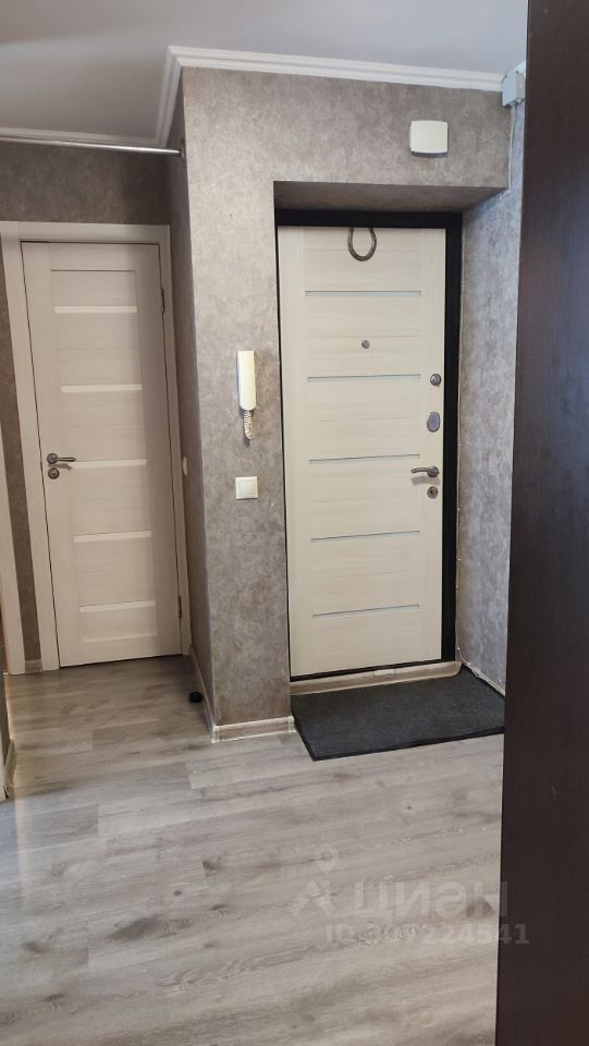 Аренда 2-комн квартиры на вторичном рынке Песчаный переулок, 18К1