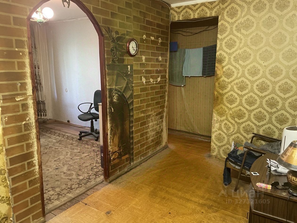 Продажа 3-комн квартиры на вторичном рынке Жуковский, улица Гагарина,  д. 39