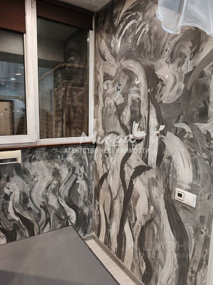 Продажа 2-комн квартиры на вторичном рынке Зенино ЖК Самолет мкр, Люберцы, улица Дружбы,  д. 5к2