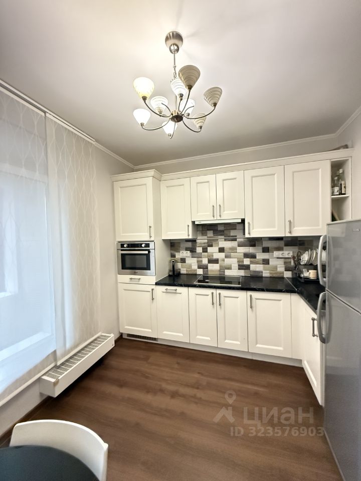 Аренда 3-комн квартиры на вторичном рынке Московский проспект, 73к5