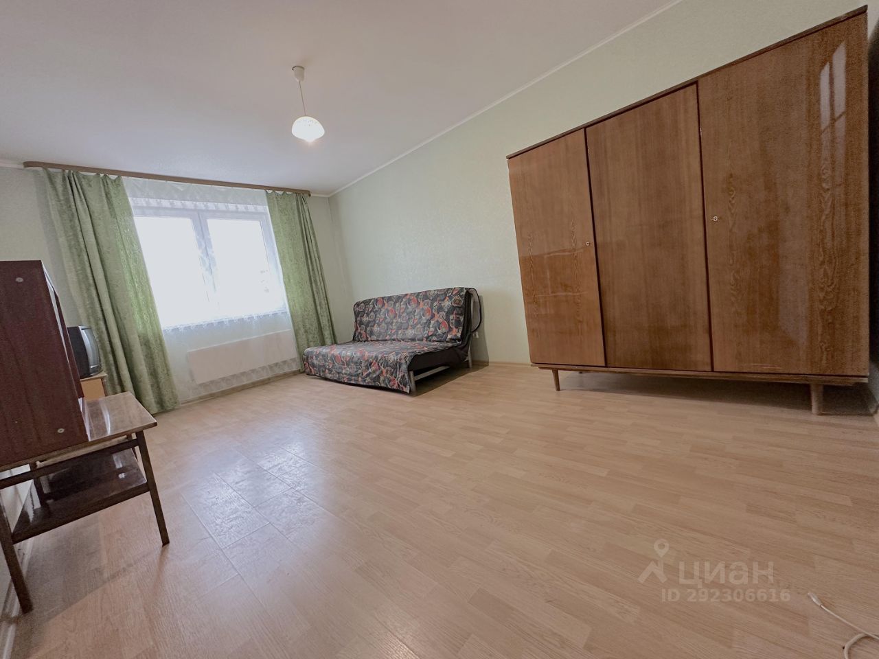 Продажа 2-комн квартиры на вторичном рынке Красное Село, Гатчинское шоссе, 8к1