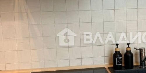 2-комн квартира улица Тимура Фрунзе, 18