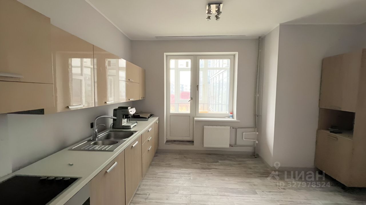 Продажа 2-комн квартиры на вторичном рынке д. Скотное, улица Рождественская, 1к3
