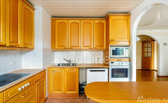 Продажа 3-комн квартиры на вторичном рынке Просвещения пр-кт,  д. 14 к1 с1