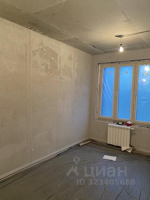 Продажа 2-комн квартиры на вторичном рынке Химки, улица Имени К.И. Вороницына, 18к1