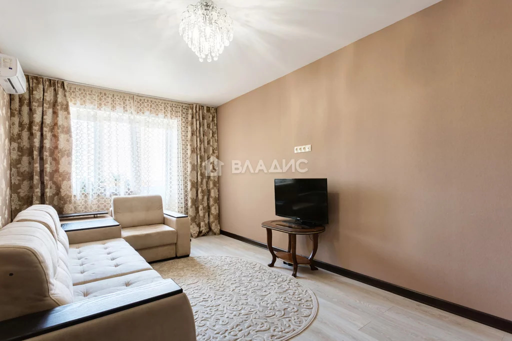 3-комн квартира Долгопрудный, Новое шоссе,  д. 10