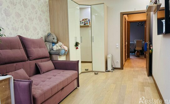 Продажа 2-комн квартиры на вторичном рынке б-р Красных Зорь,  д. 3