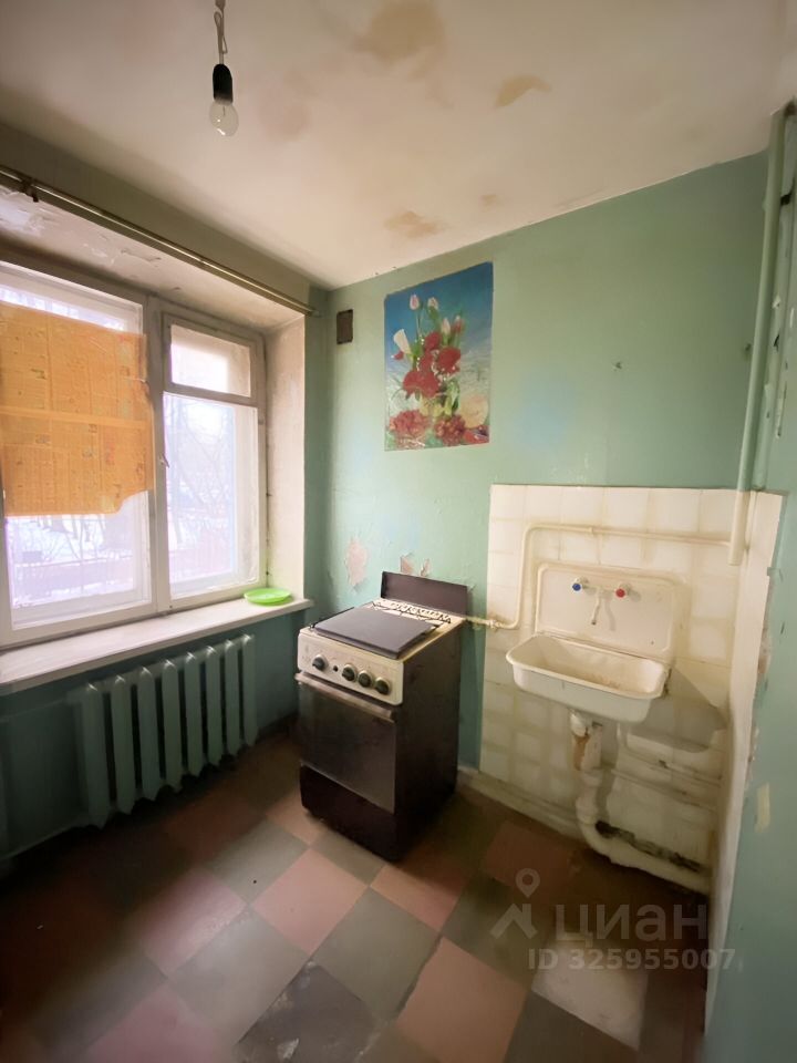 Продажа 1-комн квартиры на вторичном рынке проспект Раевского, 12