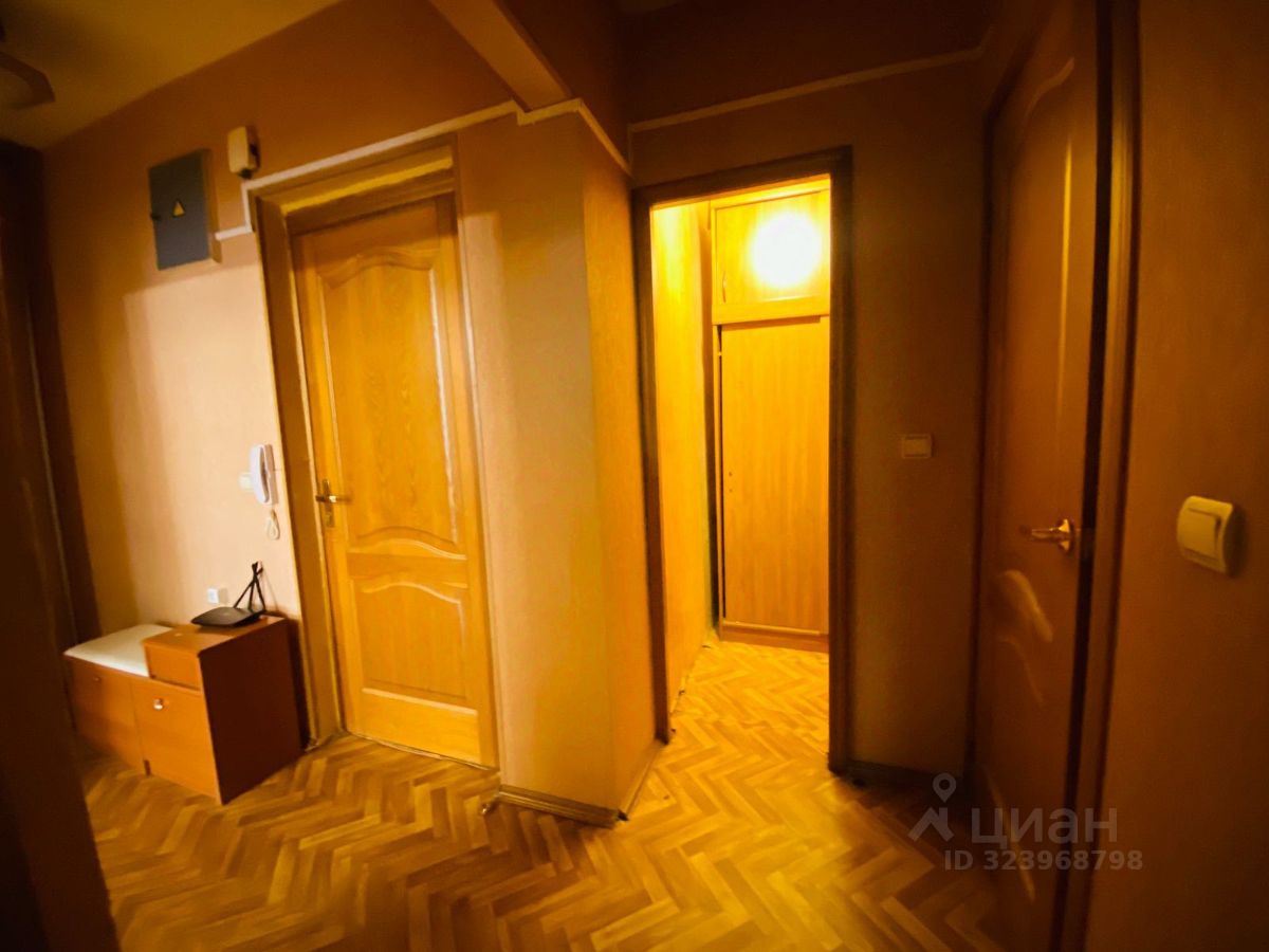 Продажа 1-комн квартиры на вторичном рынке Красногорск, Строительная улица, 5