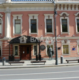 Продажа 3-комн квартиры на вторичном рынке улица Пречистенка,  д. 30/2