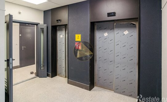 Продажа 2-комн квартиры на вторичном рынке Среднерогатская улица,  д. 11 к2