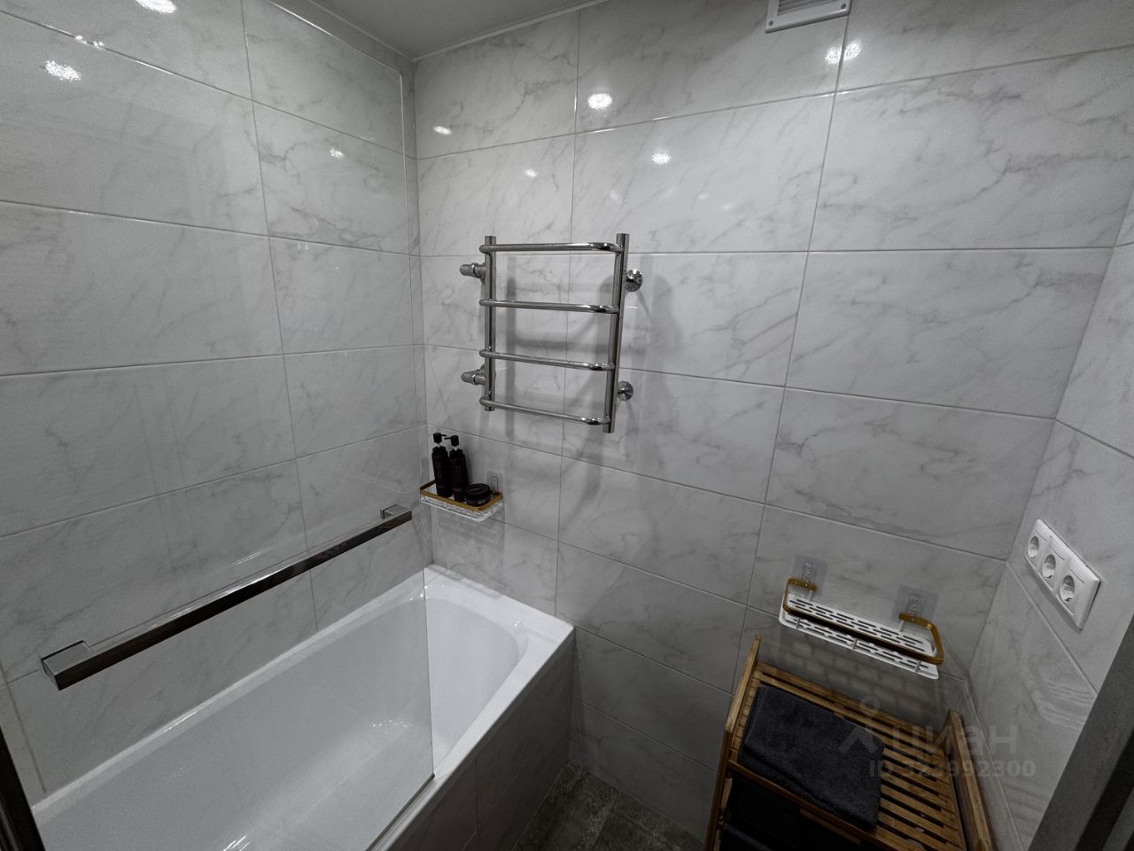 Продажа 2-комн квартиры на вторичном рынке Северный кв-л, д. Сапроново, Купелинка мкр, 3