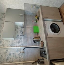 Аренда 3-комн квартиры на вторичном рынке улица Добровольцев,  д. 54