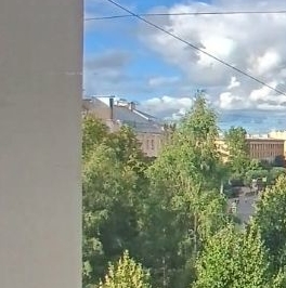 Продажа 5-комн квартиры на вторичном рынке Ропшинская улица, 32