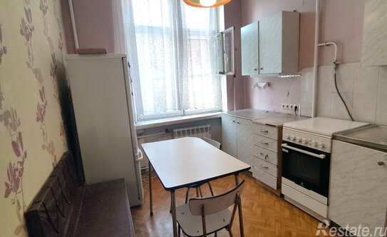 Продажа 2-комн квартиры на вторичном рынке ул Зверинецкая,  д. 34