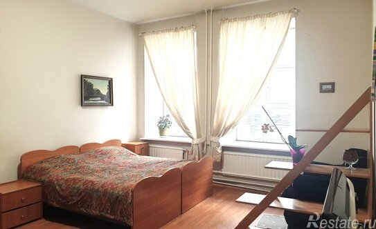 Продажа 4-комн квартиры на вторичном рынке ул Пушкинская,  д. 10