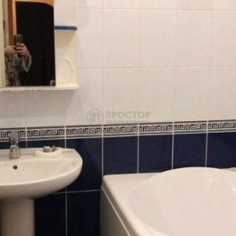 Продажа 2-комн квартиры на вторичном рынке ул Крылатские Холмы,  д. 41,  к. 1