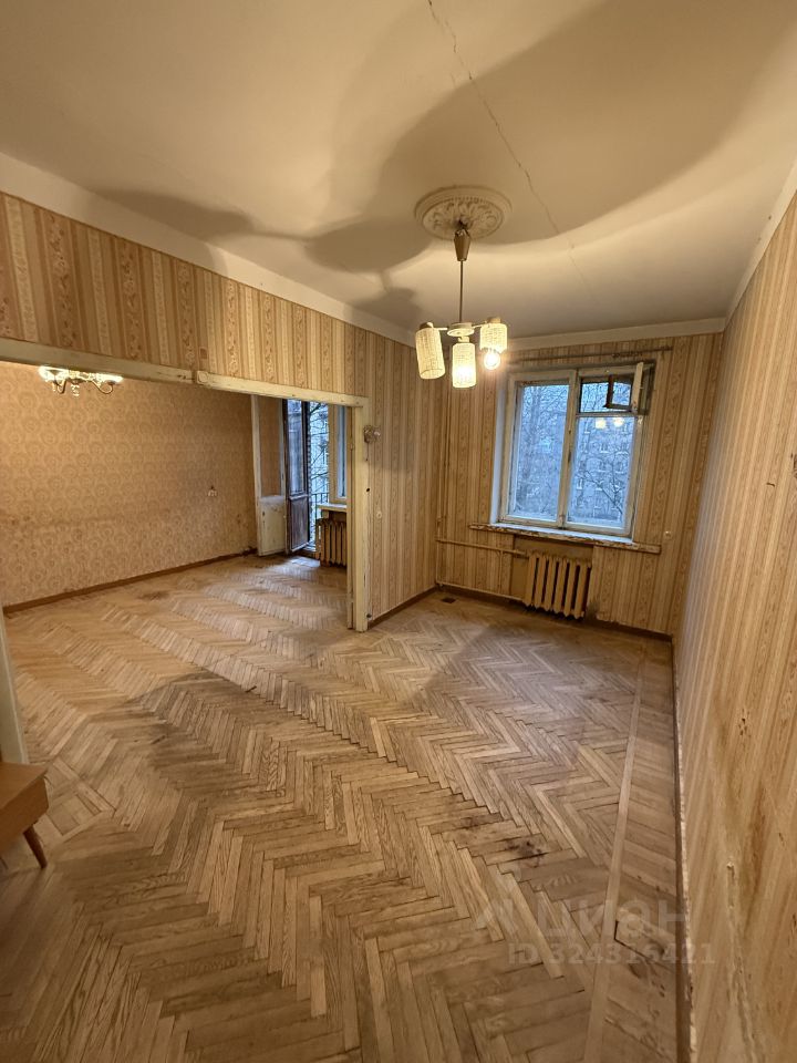 Продажа 2-комн квартиры на вторичном рынке Костромской пр-кт,  д. 33