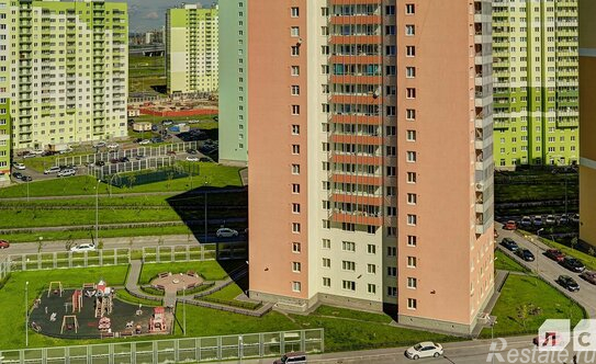 Продажа 4-комн квартиры на вторичном рынке Муринская дор,  д. 68,  к. 1