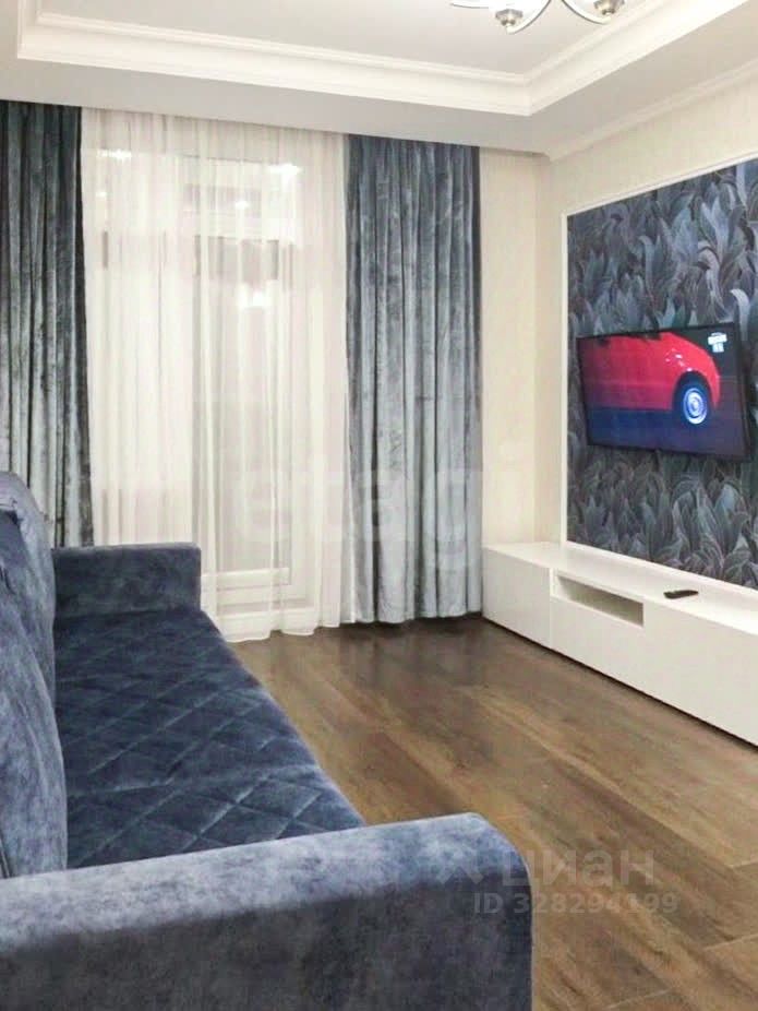 Аренда 2-комн квартиры на вторичном рынке улица Красуцкого, 3к2