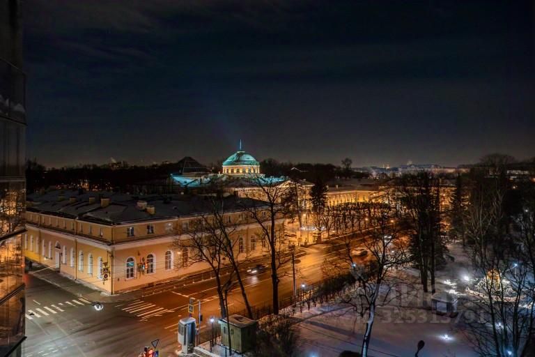 Продажа 5-комн квартиры на вторичном рынке Таврическая улица, 43