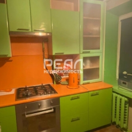 Аренда 2-комн квартиры на вторичном рынке Пушкин г, Детскосельский б-р,  д. 7