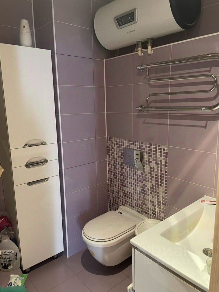 Продажа 3-комн квартиры на вторичном рынке Западный мкр, улица Дружбы, 6