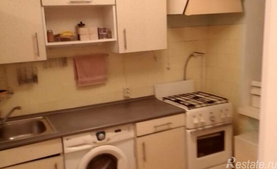 Аренда 2-комн квартиры на вторичном рынке Стрельбищенский пер,  д. 5